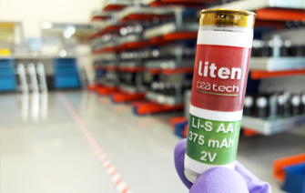 Une équipe de recherche met au point une batterie lithium-soufre de 4000  cycles – pv magazine France